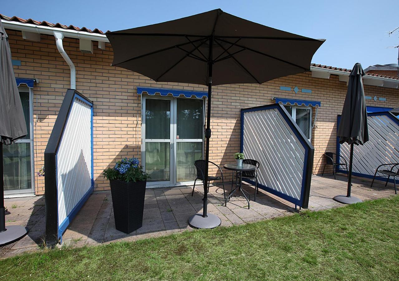Rasta Eksjoe Hotel Exterior foto